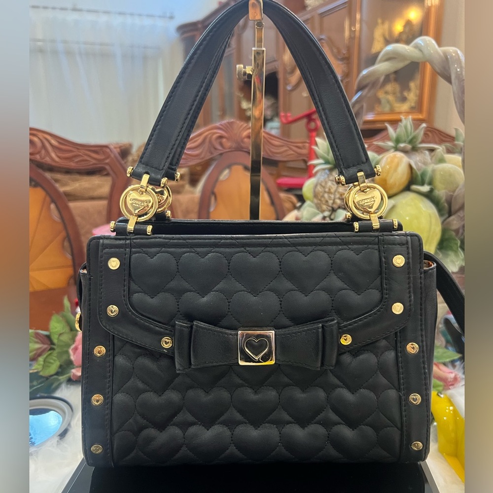 💜Lovcat Paris Quilted Hearts Handbag